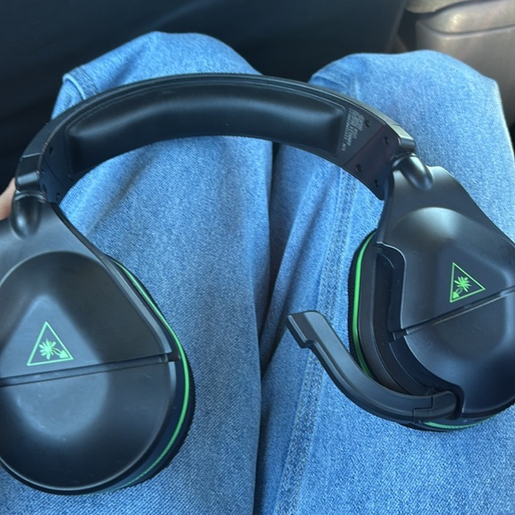 Turtle Beach Headphones - Picture 2 of 3